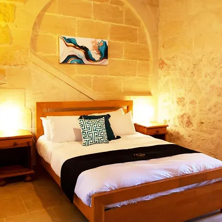 Nirvana Gozitan & Pool - Happy Apartment Qala
