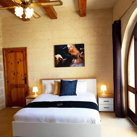 Apartment Nirvana Gozitan & Pool - Happy