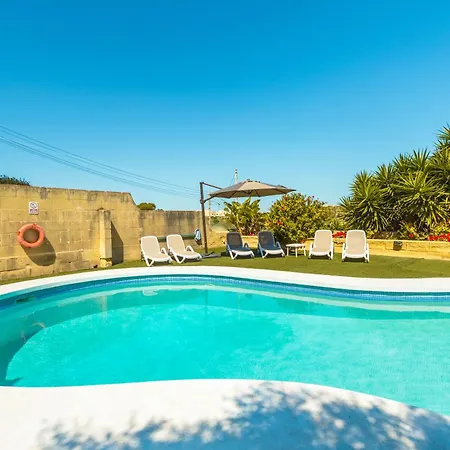 Apartment Nirvana Gozitan & Pool - Happy Qala