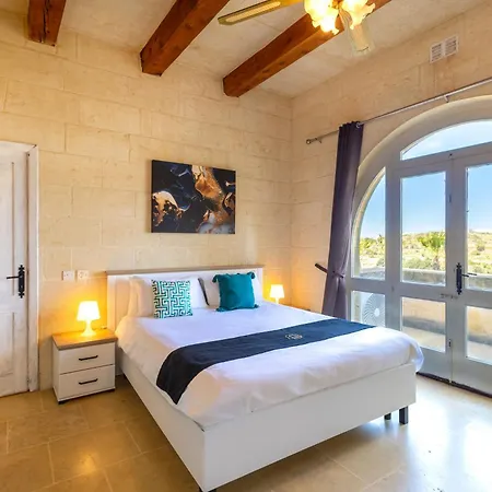 Nirvana Gozitan & Pool - Happy Apartment