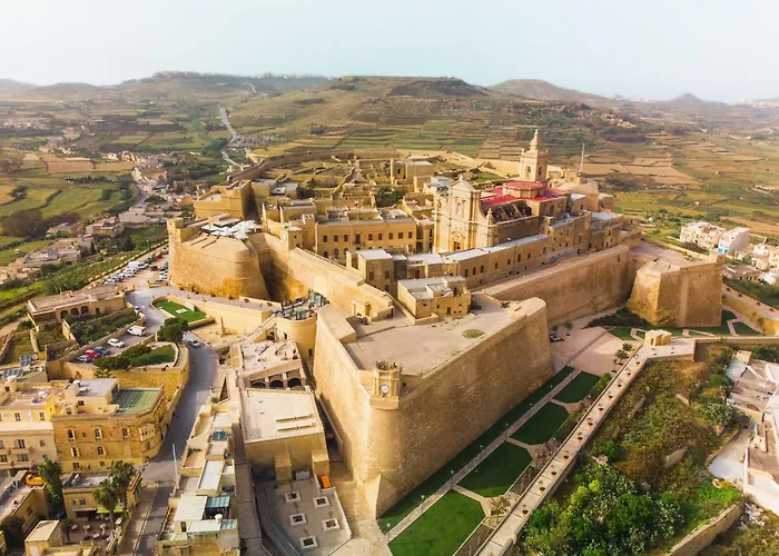 Lejlighed Nirvana Gozitan & Pool - Happy Qala